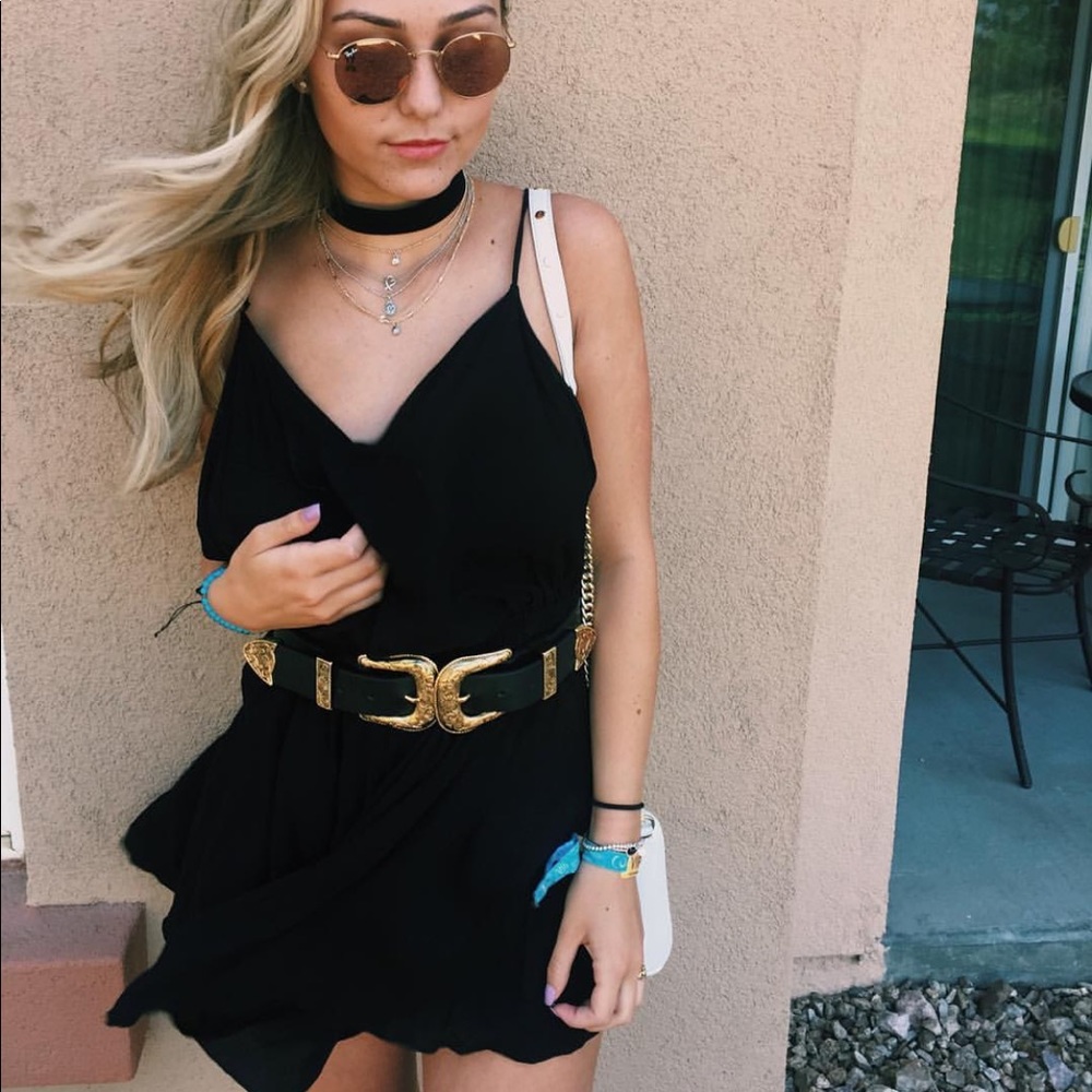 double buckle belt